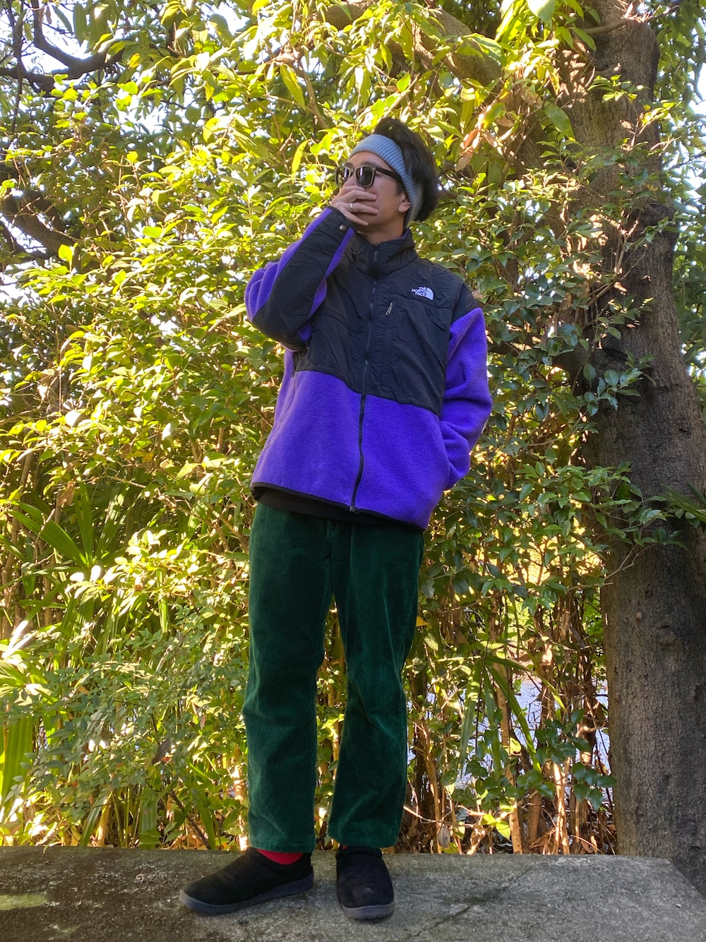 「アウトドアスタイル、ノースフェイス、THE NORTH FACE、ジョーカー、スノーボード、古着、古着MIX、フォローお願いします、ヘアバンド」｜「THE NORTH FACEのTHE NORTH FACE/ノースフェイス　デナリフリースジャケット　NA72051（その他アウター、パープル系）」を使った、MAKO【相互フォロー大歓迎】さん（メンズ・168cm）の秋コーディネートの1枚目の写真