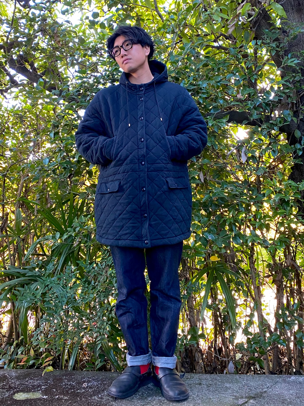 「古着、シンプル、ロングコート、大人カジュアル、ラルフローレン、ootd、古着コーデ、低身長コーデ、レディース男子、おしゃれさんと繋がりたい」｜「AURORA SHOESのアイテム（スリッポン、ブラック系）」を使った、MAKO【相互フォロー大歓迎】さん（メンズ・168cm）の秋コーディネートの1枚目の写真