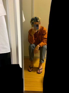 「チャイハネ（チャイハネ）のアイテム（サンダル）」を使った、max08さん（メンズ・177cm）の秋コーディネート
