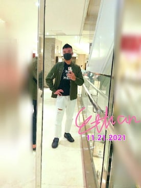 「Life8（ライフエイト）のアイテム（ノーカラージャケット）」を使った、Ethan-Harrisさん（メンズ・171cm）の秋コーディネート