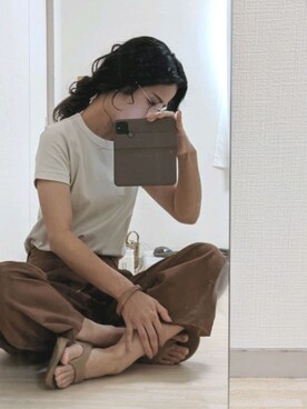 「UNIQLO（ユニクロ）のスーピマコットンクルーネックT（半袖）（Tシャツ/カットソー）」を使った、reoさん（レディース・155cm）の秋コーディネート