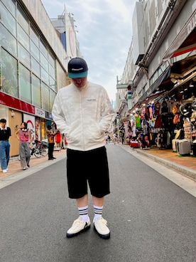 「AVIREX（アヴィレックス）のアイテム（スウェット）」を使った、Ryousukeさん（メンズ・173cm）の秋コーディネート