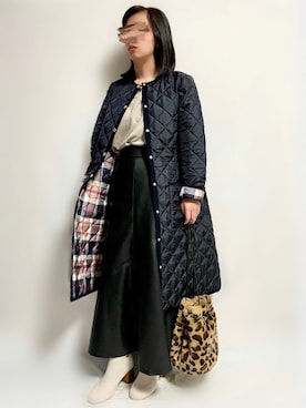 「レザースカート」｜「アイテム（ノーカラーコート）」を使った、🌷𝒚𝒖𝒖𝒓𝒊.🌷さん（レディース・150cm）の秋コーディネート