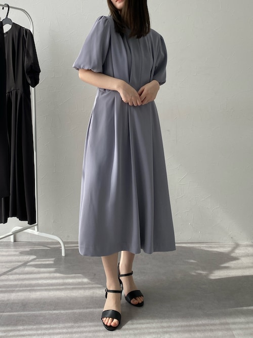 LOHEN ボリュームタックワンピース ウール スタンドカラータック