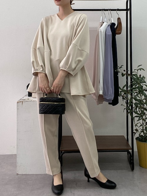 レディーススーツ】ダンボールニット素材ブラウスセットアップスーツ