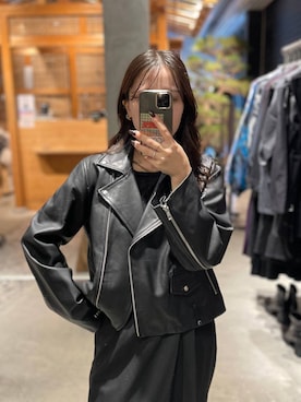 「アイテム（ライダースジャケット）」を使った、REIAさん（レディース・153cm・20代）の秋コーディネート