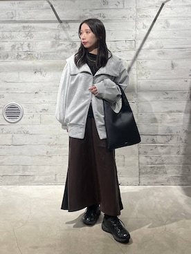 「HARE（ハレ）のアイテム（スカート）」を使った、REIAさん（レディース・153cm）の冬コーディネート