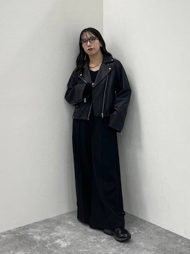 「アイテム（ライダースジャケット）」を使った、REIAさん（レディース・153cm）の秋コーディネート