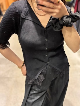 「HARE（ハレ）のレースドッキングＶネックカーディガン(HARE)（ニット/セーター、ブラック系）」を使った、REIAさん（レディース・153cm）の夏コーディネート