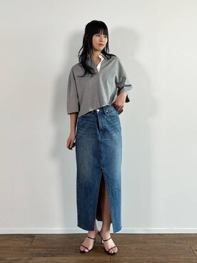 デニムスリットスカートを使った人気ファッションコーディネート - WEAR