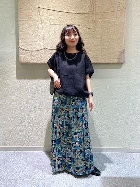 「かぐれ（カグレ）のリネンサークルプルオーバー（シャツ/ブラウス、ブラック系）」を使った、たなか☀︎さん（レディース・145cm）の夏コーディネート