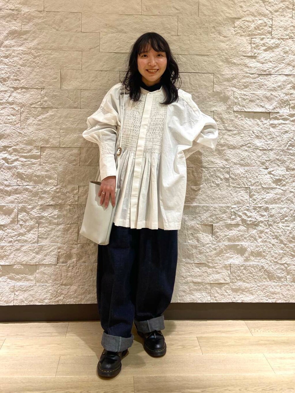 かぐれ（カグレ）の「デニムボリュームパンツ（デニムパンツ