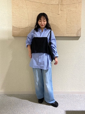 「かぐれ（カグレ）のコットンストライプレギュラーシャツ（シャツ/ブラウス、ブルー系）」を使った、たなか☀︎さん（レディース・145cm）の秋コーディネート