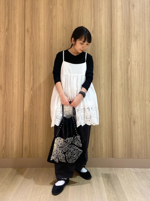 かぐれ スカラップ刺繍キャミソール かぐれ スカラップ刺繍
