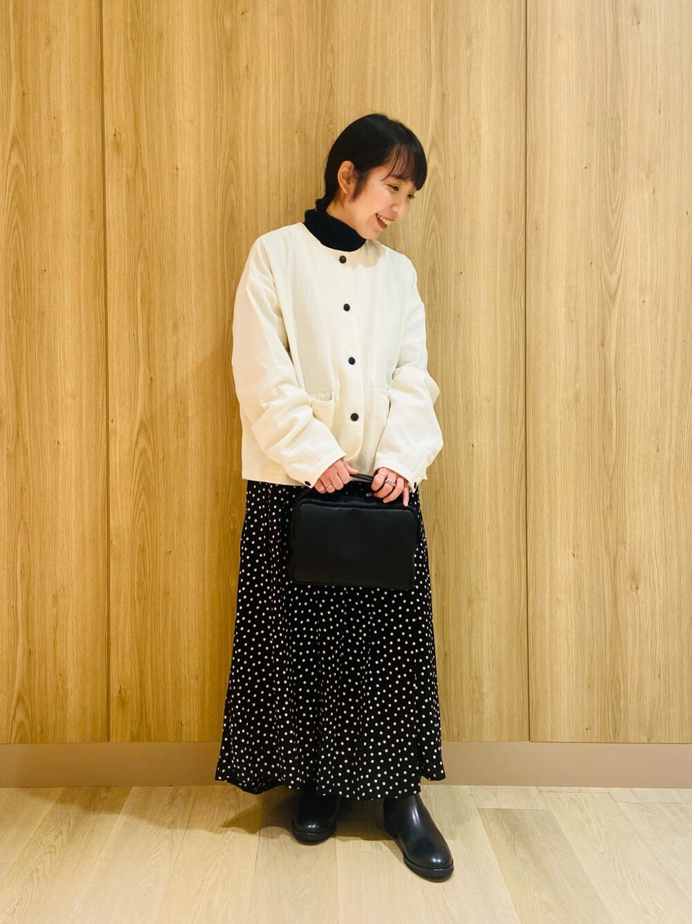 かぐれ（カグレ）の「ハイツイストコットンタートルカットソー（T