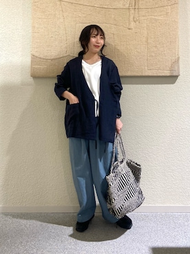 「かぐれ（カグレ）のリネンカシュクールカーディガンジャケット（ノーカラージャケット、ブルー系）」を使った、たなか☀︎さん（レディース・145cm）の春コーディネート