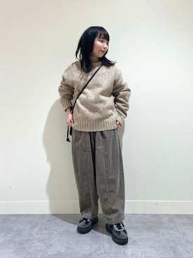 「かぐれ（カグレ）のMORMYRUS　ショルダー巾着バッグ（ショルダーバッグ）」を使った、たなか☀︎さん（レディース・145cm）の冬コーディネート