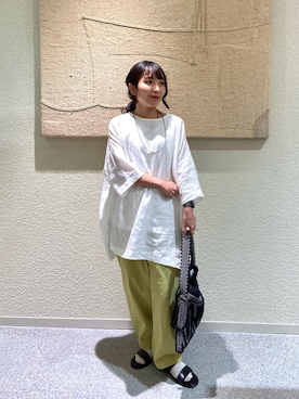 「かぐれ（カグレ）のリネンワイドプルオーバーシャツ（シャツ/ブラウス、ホワイト系）」を使った、たなか☀︎さん（レディース・145cm）の夏コーディネート