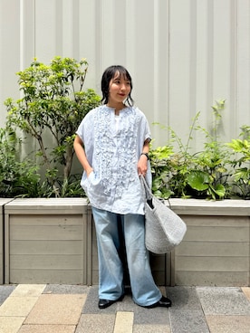 「かぐれ（カグレ）のリネンフリルフレンチシャツ（シャツ/ブラウス、ブルー系）」を使った、たなか☀︎さん（レディース・145cm）の春コーディネート