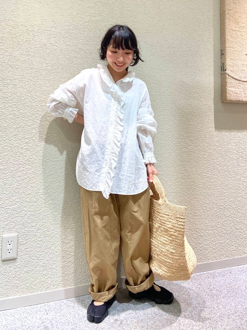 コットンリネンフリルカラーシャツ（シャツ/ブラウス）｜かぐれ