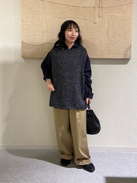 「かぐれ（カグレ）のテープヤーンニットベスト（ベスト、ブラック系）」を使った、たなか☀︎さん（レディース・145cm）の秋コーディネート