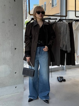 「アイテム（ステンカラーコート）」を使った、AYUMIさん（レディース・159cm）の秋コーディネート
