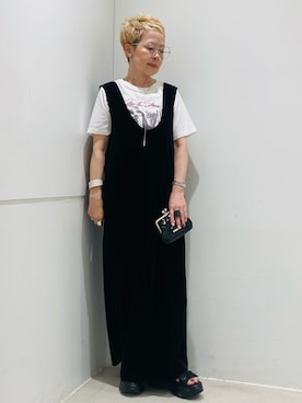 「SENSE OF PLACE by URBAN RESEARCH(センスオブプレイスバイアーバンリサーチ)の『別注』MARILYNMONROE×SENSE OF PLACE エナメルポーチ(ポーチ、ブラック系)」を使った、piさん(レディース・148cm)の夏コーディネート