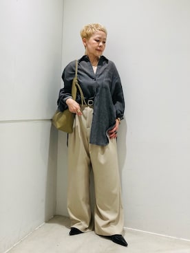 「SENSE OF PLACE by URBAN RESEARCH（センスオブプレイスバイアーバンリサーチ）のポケットツキシアーデニムシャツ（シャツ/ブラウス、ブラック系）」を使った、piさん（レディース・148cm）の春コーディネート