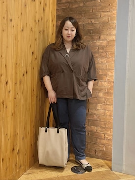 「SHOO・LA・RUE（シューラルー）のアイテム（テーラードジャケット）」を使った、Risaさん（レディース・155cm）の秋コーディネート