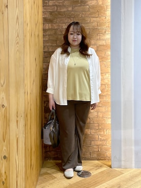 「SHOO・LA・RUE（シューラルー）の【NEW/22.5㎝-24.5㎝】洗えてサラサラ ニットパンプス（パンプス、ベージュ系）」を使った、Risaさん（レディース・155cm）の春コーディネート