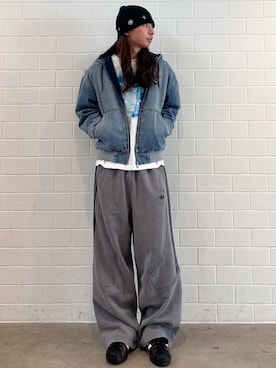 「adidas（アディダス）のTG スウェット パンツ / アディダスオリジナルス adidas Originals（その他パンツ、グレー系）」を使った、KOさん（メンズ・174cm）の春コーディネート