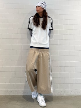 「adidas（アディダス）のテリー カリ 半袖Tシャツ（トップス、ホワイト系）」を使った、KOさん（メンズ・174cm）の夏コーディネート