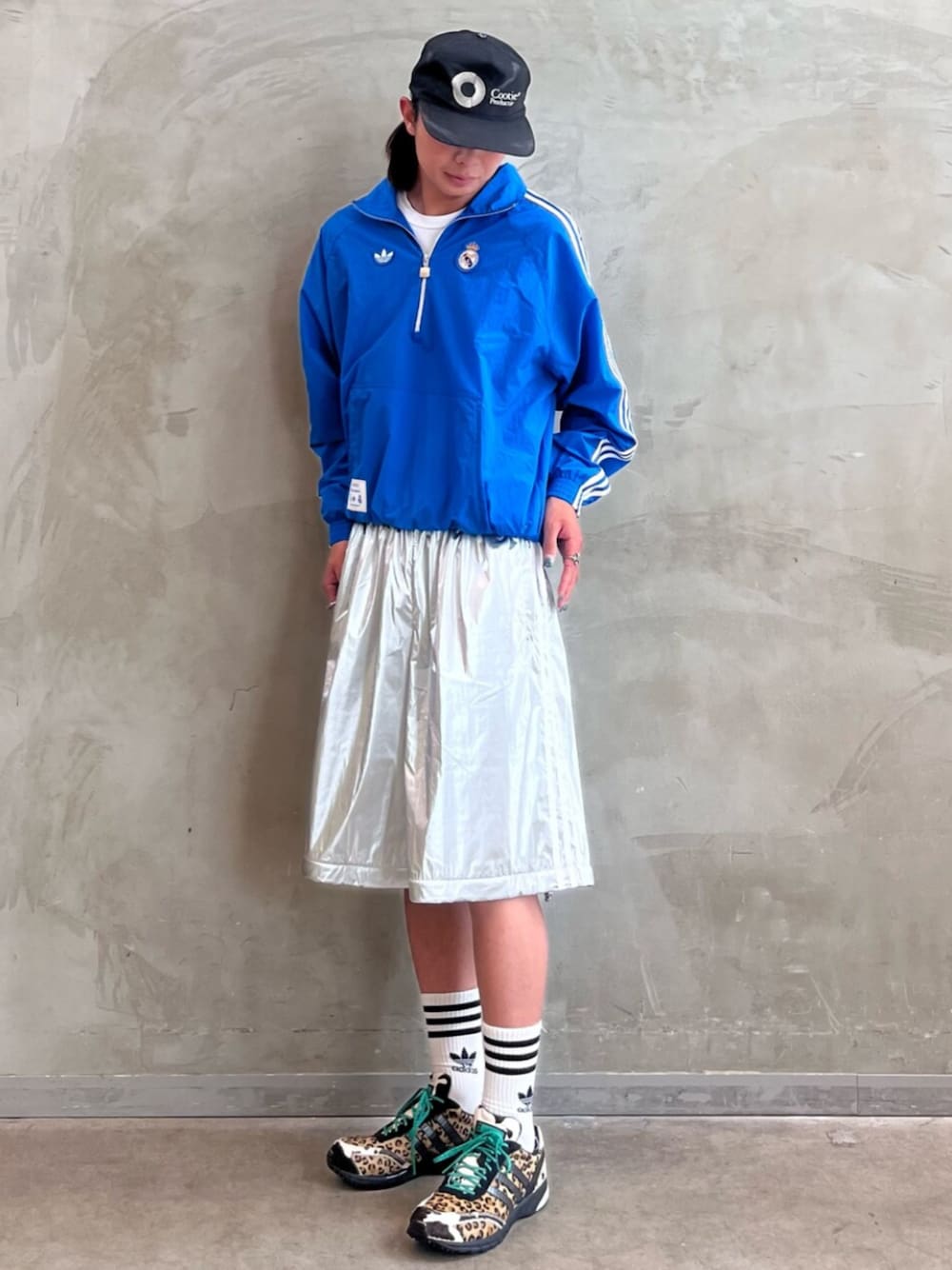 adidas メキシコ代表 2022W杯アンセムジャケット　リバーシブル メキシコ代表 WC アンセムジャケット リバーシブルでどっちを着