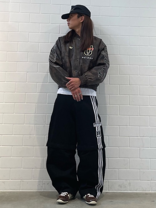 【即完売品✨】アディダス　アディブレイク　デニム　ボタンスリット　スリーライン ADIDAS] アディブレイク デニム ジーンズ ライトデニム 28