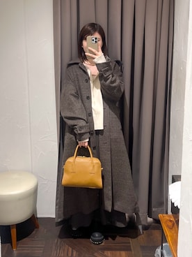 「アイテム（チョーカー）」を使った、アカネさん（レディース・155cm）の秋コーディネート