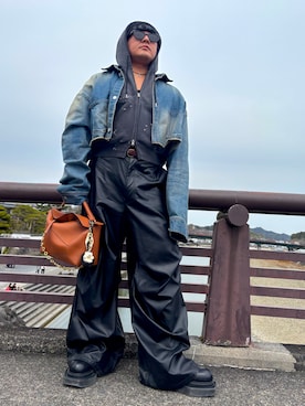 「LOEWE（ロエベ）のアイテム（バッグ）」を使った、はとぽっぽさん（メンズ・170cm）の春コーディネート