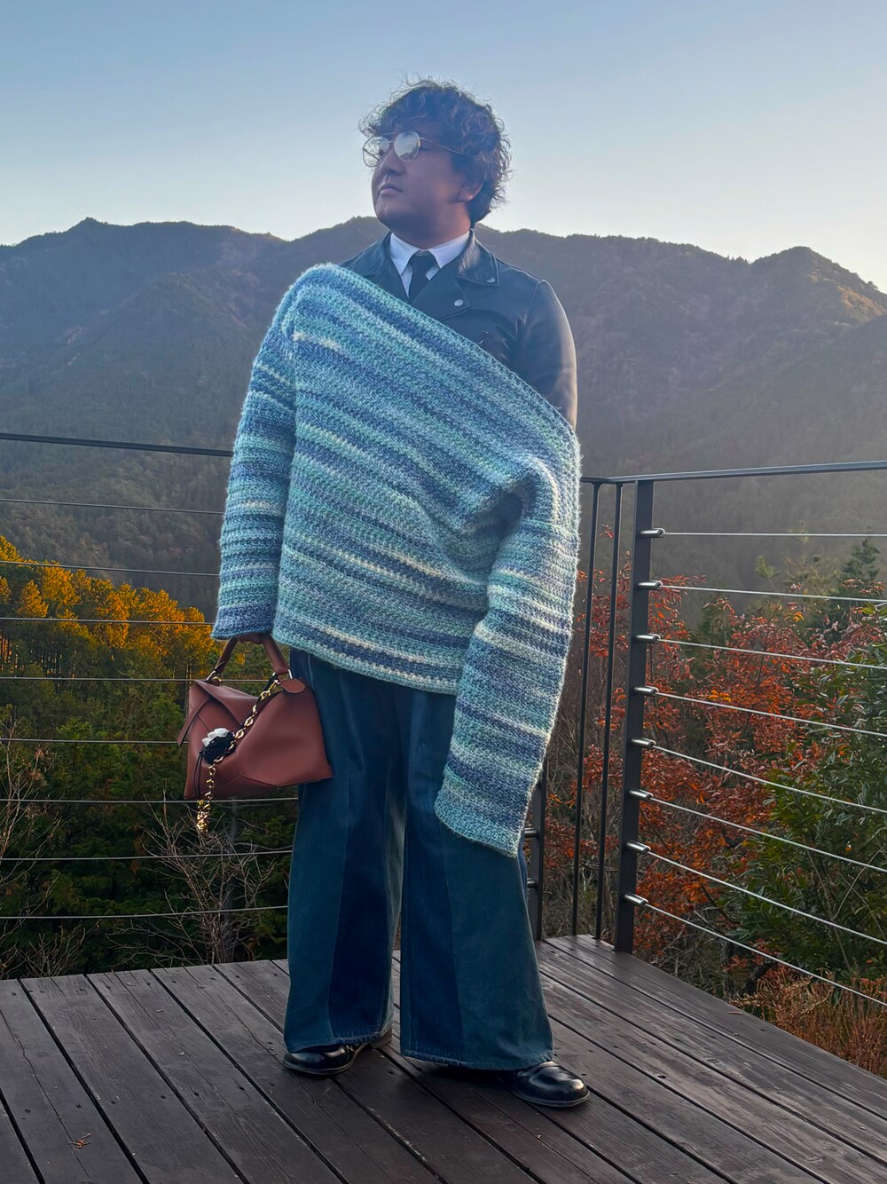 LOEWEのローファーを使ったメンズ人気ファッションコーディネート - WEAR