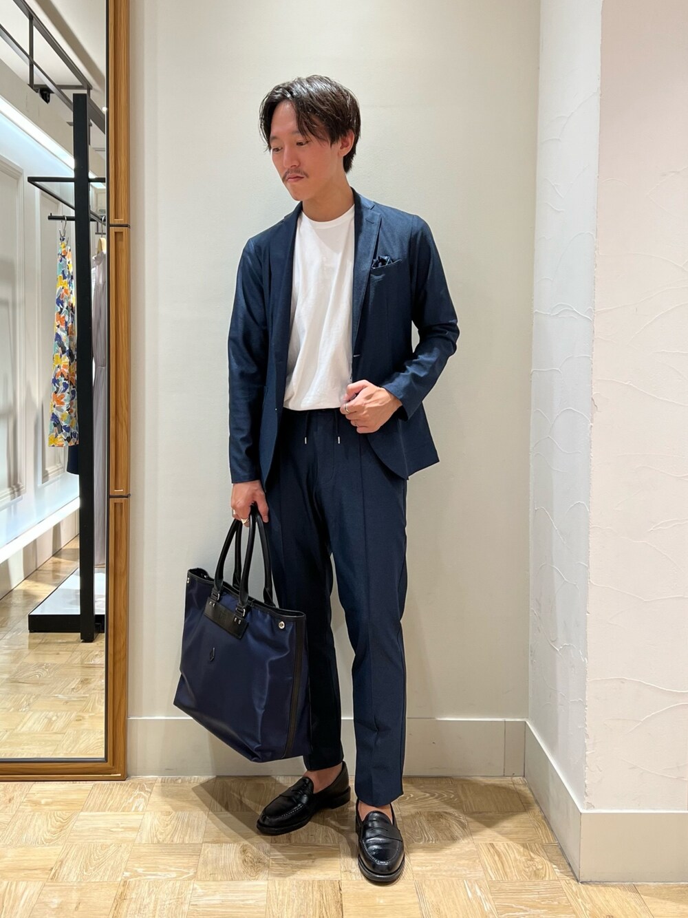 「アツいコーデ全部見せ、秋服準備はじめました、スラックス、セットアップ、シンプルコーデ、きれいめカジュアル、大人コーデ、ジャケット、ビジネススタイル」｜「NOLLEY'S goodmanの《セットアップ対応》TRABEST メランジニット イージージャケット（テーラードジャケット、ブルー系）」を使った、nishiokaさん（メンズ・169cm）の夏コーディネートの1枚目の写真