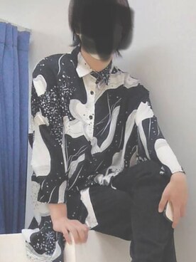 「rovtski（ロフトスキー）のアイテム」を使った、MC滝澤さん（メンズ・176cm）の春コーディネート