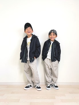 「ペアマノンストリート」｜「アイテム（ジャケット/アウター）」を使った、hsk3boysさん（キッズ・125cm）の秋コーディネート
