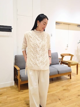 「かぐれ（カグレ）のコットン2タックワイドパンツ（その他パンツ）」を使った、hiromiさん（レディース・160cm）の秋コーディネート