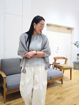 「かぐれ（カグレ）のペルータッセルストール（マフラー）」を使った、hiromiさん（レディース・160cm）の冬コーディネート