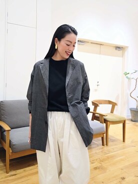「かぐれ（カグレ）のコットン2タックワイドパンツ（その他パンツ）」を使った、hiromiさん（レディース・160cm）の冬コーディネート