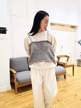 「かぐれ（カグレ）のコットン2タックワイドパンツ（その他パンツ）」を使った、hiromiさん（レディース・160cm）の秋コーディネート