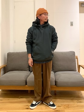 「アイテム（パーカー）」を使った、TATSUKIさん（メンズ・164cm・30代）の秋コーディネート