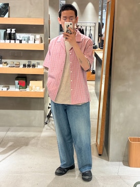 「URBAN RESEARCH（アーバンリサーチ）のMINI PLAID SHIRTS（シャツ/ブラウス、オレンジ系）」を使った、古賀竜太郎さん（メンズ・174cm）の夏コーディネート