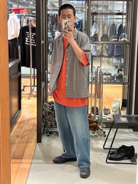 「URBAN RESEARCH（アーバンリサーチ）のMINI PLAID SHIRTS（シャツ/ブラウス、ブルー系）」を使った、古賀竜太郎さん（メンズ・174cm）の夏コーディネート