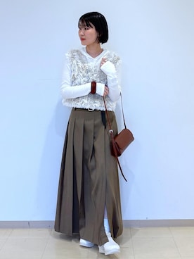 「アイテム（ベスト）」を使った、sayakaさん（レディース・163cm・20代）の秋コーディネート