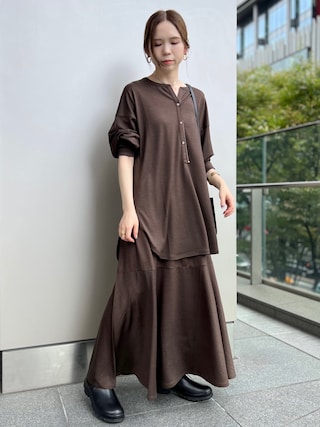 Chaosカオスブラック バナージャージープルオーバー &スカート2点セット 1662722397_320.jpg