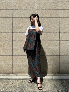 「LOVELESS（ラブレス）のカラーモザイクプリントT（Tシャツ/カットソー、イエロー系）」を使った、LOVELESS WOMENさん（メンズ・170cm）の春コーディネート